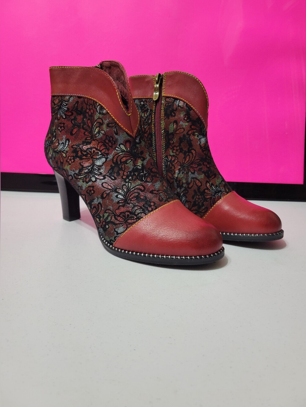 Laura Vita Red Floral Lace Leather Ankle Boots Heeled Sz 39